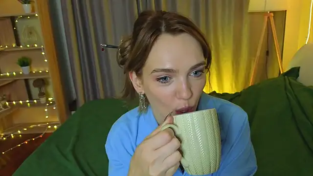 MarielRoloson online show from July 13, 7:13 pm
