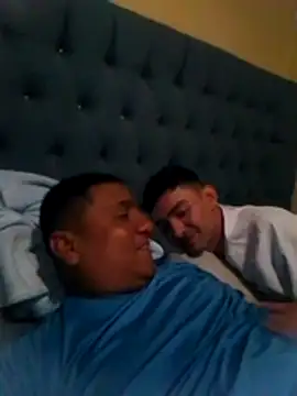 jhonsexy37 online show from June 13, 5:38 am
