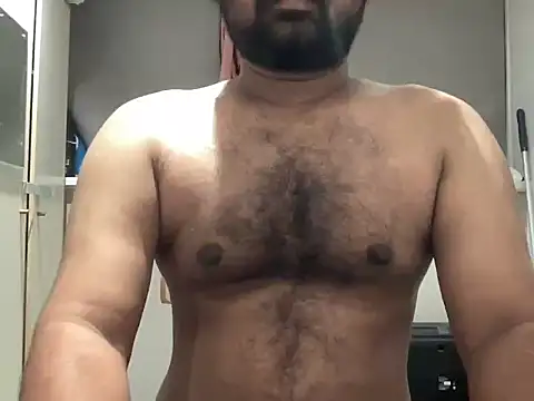 bobgot17cm online show from July 5, 10:27 pm