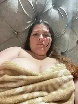 Snapshot of chantal_bigboobis chatting on July 3, 12:33 pm chantal bigboobis online show from July 3, 12:33 pm