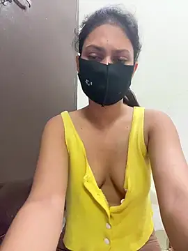 Snapshot of kavyq3791 chatting on July 9, 6:36 am kavyq3791 online show from July 9, 6:36 am