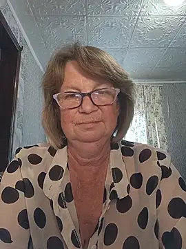 MilashkaCutie50 online show from August 4, 4:06 am