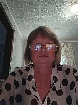 MilashkaCutie50 online show from June 27, 3:01 am