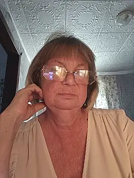 MilashkaCutie50 online show from June 19, 3:12 am