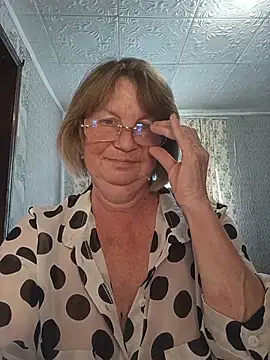 MilashkaCutie50 online show from July 27, 4:19 am