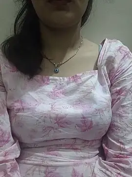 Ritika jha01 online show from July 24, 5:31 pm