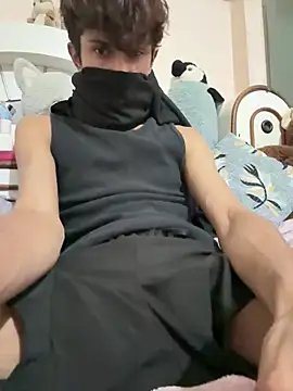 Snapshot of goo_kimm chatting on June 23, 8:01 am goo kimm online show from June 23, 8:01 am