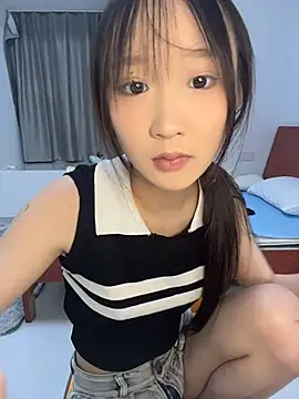 zhili77888 online show from July 17, 12:24 pm