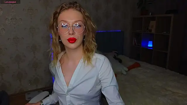 Lucia wow online show from June 13, 11:13 pm
