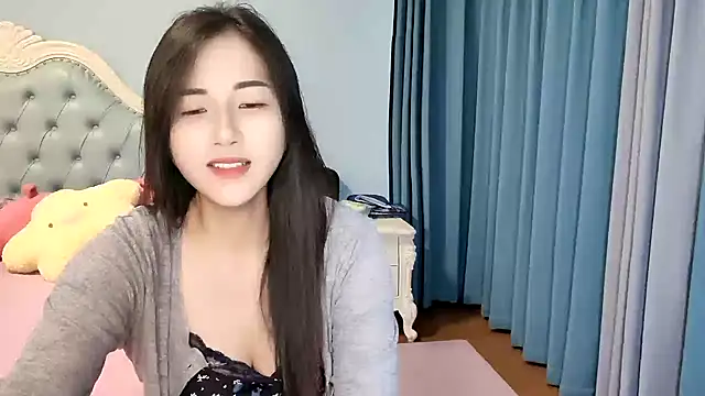 Qianqian-666 online show from July 28, 3:21 pm