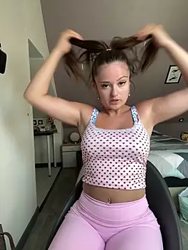 petiteambre online show from June 14, 1:56 pm
