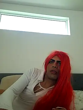 Snapshot of Naomi69baby chatting on June 17, 10:41 pm Naomi69baby online show from June 17, 10:41 pm