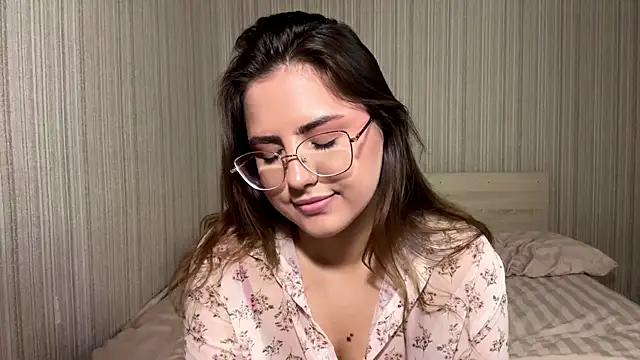 Mina Aston online show from July 13, 9:19 am