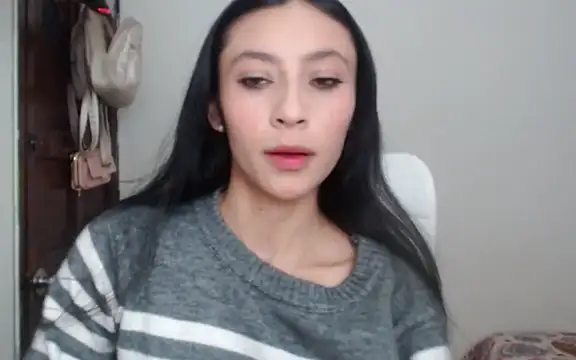 Snapshot of Salomesweet02 chatting on July 16, 2:36 pm Salomesweet02 online show from July 16, 2:36 pm