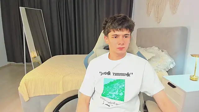 Ethan Crowe online show from July 16, 10:56 am
