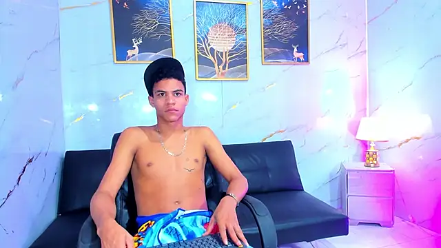 Kleyn black online show from July 19, 3:42 pm