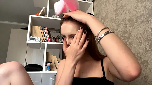 Mollybeans online show from July 1, 1:22 pm