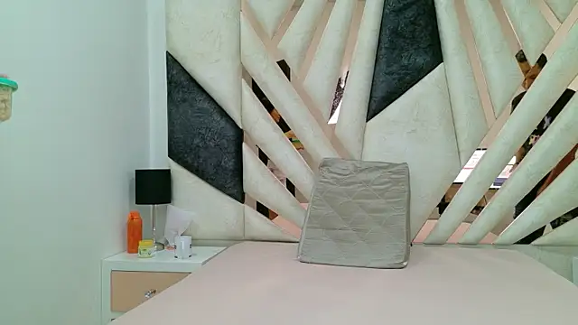LunaySebastian online show from July 25, 2:34 pm