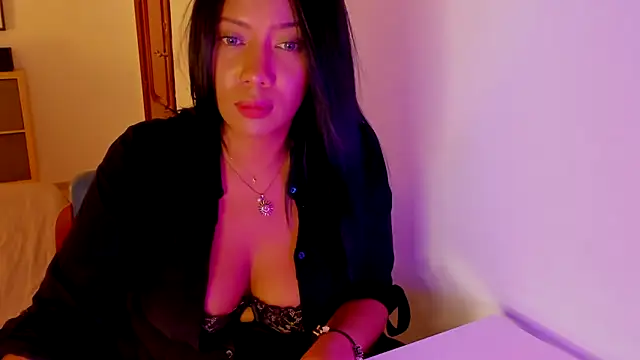 Snapshot of NicolePasqualott chatting on September 19, 8:35 pm NicolePasqualott online show from September 19, 8:35 pm