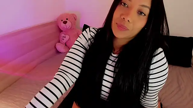 NicolePasqualott online show from November 27, 9:04 pm