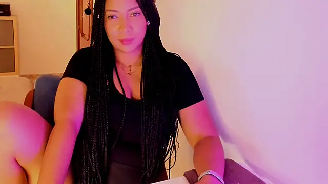 NicolePasqualott online show from October 19, 7:49 pm