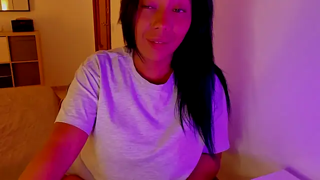 Snapshot of NicolePasqualott chatting on September 21, 9:20 pm NicolePasqualott online show from September 21, 9:20 pm