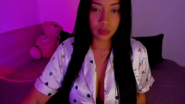 NicolePasqualott online show from November 30, 5:58 pm