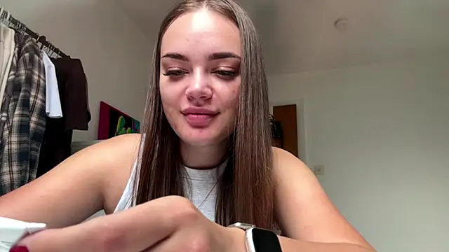 beautifulMira online show from June 17, 7:08 am