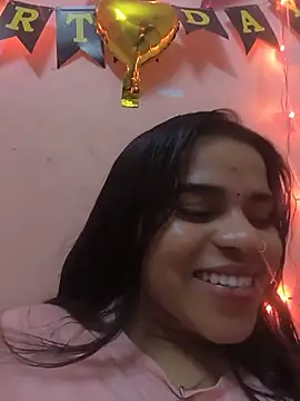hot hawiwi online show from June 18, 8:35 am