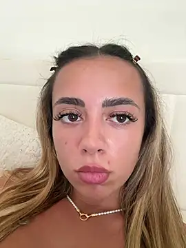 Harrietbronzex online show from June 27, 1:50 pm