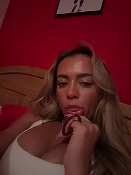 Harrietbronzex online show from August 2, 9:56 pm