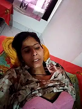 cutiegirlll online show from June 17, 6:24 am