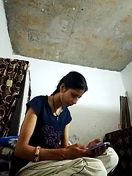 cutiegirlll online show from June 25, 7:08 pm