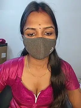 Snapshot of YALINITWO7_TAMIL chatting on June 26, 4:24 pm YALINITWO7 TAMIL online show from June 26, 4:24 pm