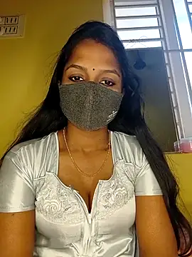 Snapshot of YALINITWO7_TAMIL chatting on July 9, 5:52 am YALINITWO7 TAMIL online show from July 9, 5:52 am