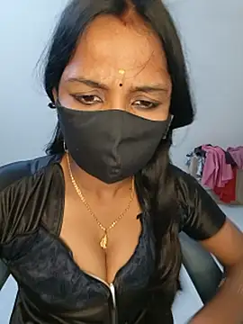 Snapshot of YALINITWO7_TAMIL chatting on July 29, 8:19 pm YALINITWO7 TAMIL online show from July 29, 8:19 pm