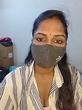 Snapshot of YALINITWO7_TAMIL chatting on June 20, 5:29 pm YALINITWO7 TAMIL online show from June 20, 5:29 pm