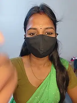 Snapshot of YALINITWO7_TAMIL chatting on July 16, 7:11 pm YALINITWO7 TAMIL online show from July 16, 7:11 pm