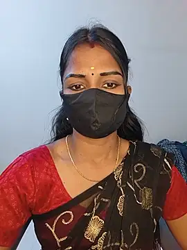 Snapshot of YALINITWO7_TAMIL chatting on July 11, 1:33 pm YALINITWO7 TAMIL online show from July 11, 1:33 pm