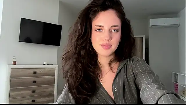 A Milly online show from June 27, 12:22 pm