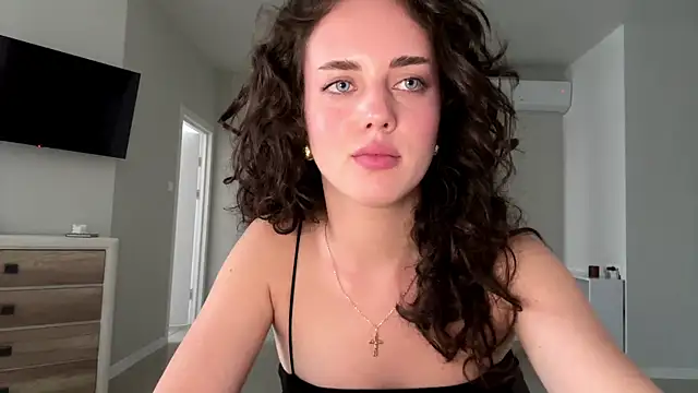 A Milly online show from July 14, 1:28 pm