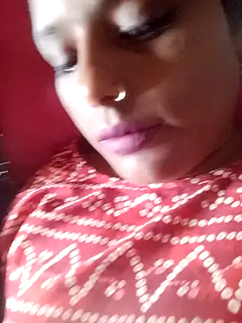 Your modelrani online show from August 4, 9:25 am