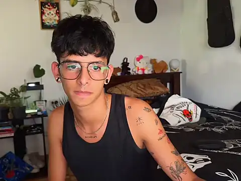 ibrat andy1 online show from July 3, 9:21 pm
