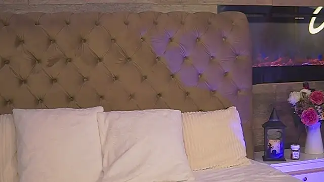 CharmingLilith online show from November 17, 6:06 am