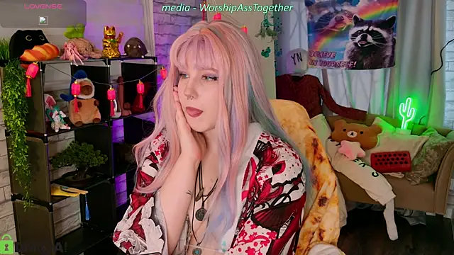 Candy-yeah online show from July 19, 1:14 am
