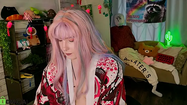 Candy-yeah online show from July 17, 1:25 am