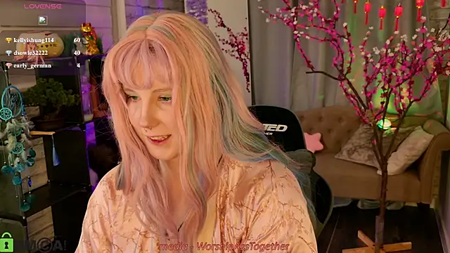 Candy-yeah online show from July 30, 5:12 pm