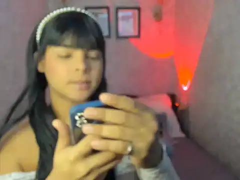 emily rosue  online show from July 14, 1:38 am