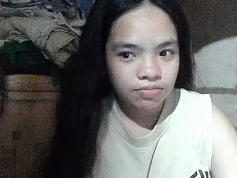 Snapshot of pretty_gia chatting on June 17, 10:03 am pretty gia online show from June 17, 10:03 am