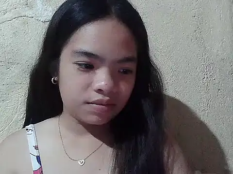 Snapshot of pretty_gia chatting on July 9, 2:38 pm pretty gia online show from July 9, 2:38 pm